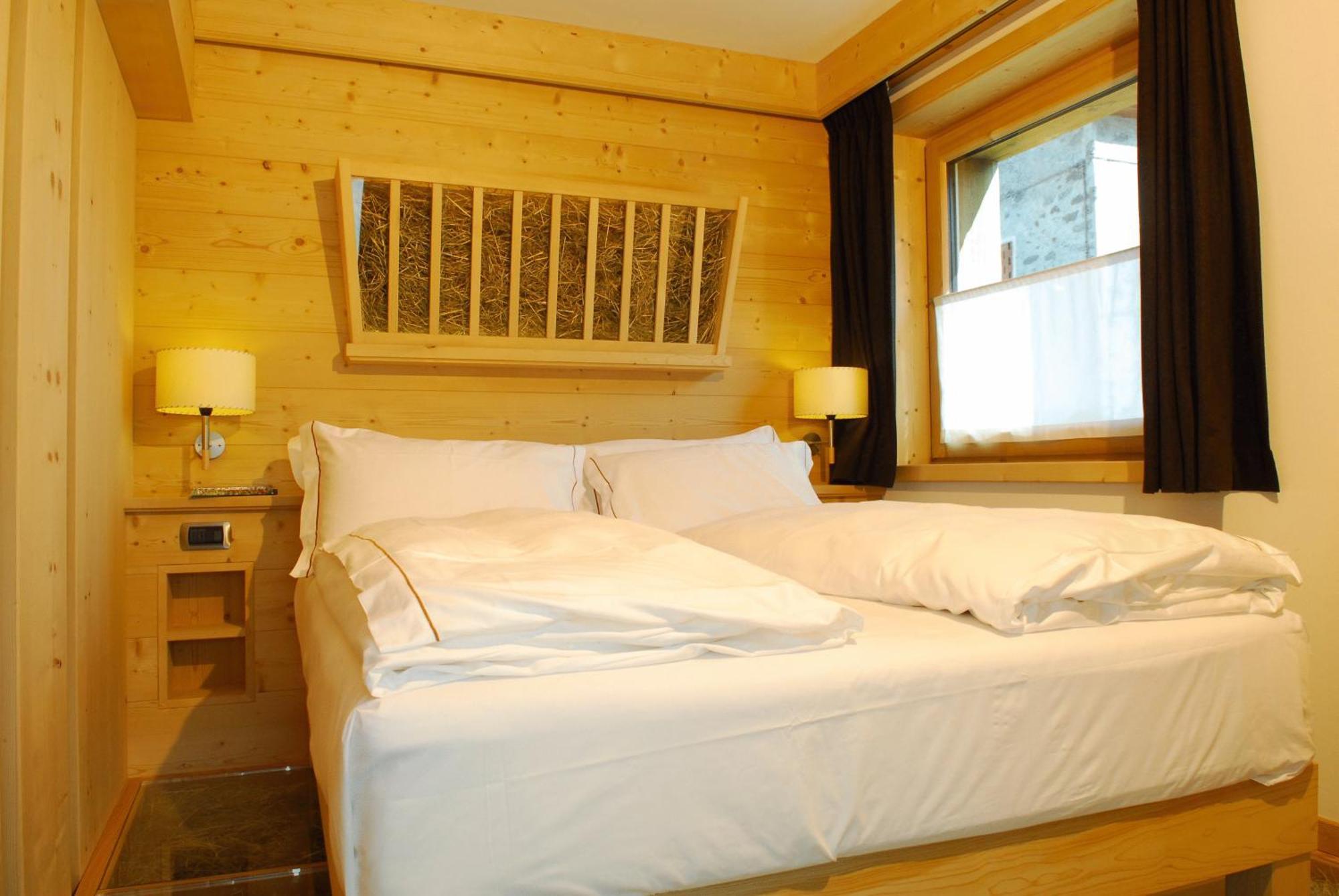 Alpen Hotel Chalet Pradelle Ngoại thất bức ảnh