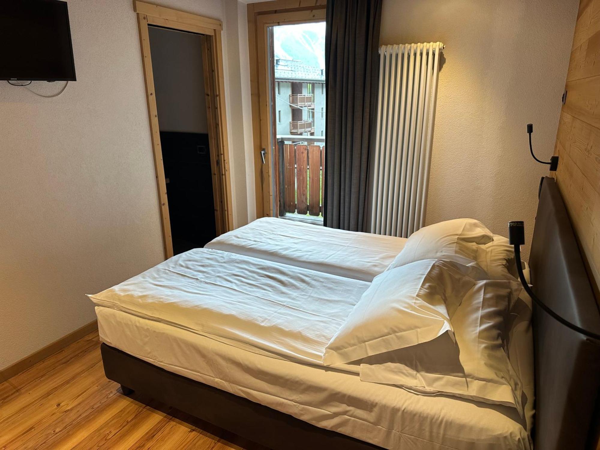 Alpen Hotel Chalet Pradelle Ngoại thất bức ảnh